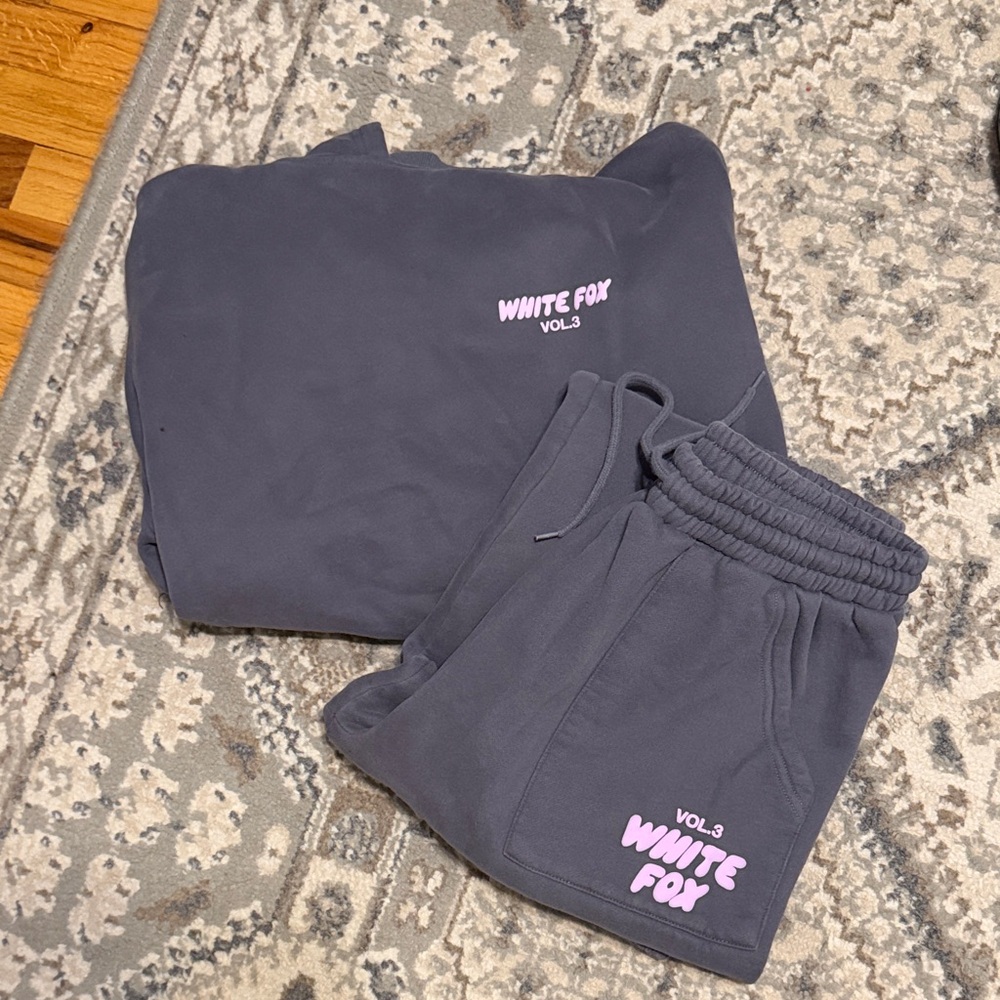White Fox Sweat Set